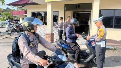Wow! Oprasi Zebra Kapuas Polres Landak  Razia Kendaraan Tiap Personel