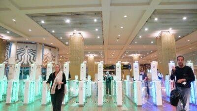 Orang Asing Pemegang ITAP dan ITAS Bisa Melintasi Autogate Imigrasi