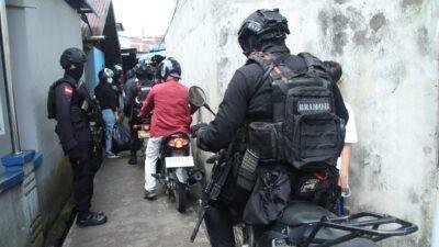 Polda Kalbar Kembali Razia Kampung Beting Pontianak Timur