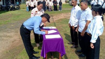 Ini Pesan Tegas Ketua PPK Samalantan Saat Melantik Anggota KPPS