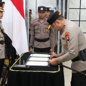 Kapolda Kalbar Pimpin Sertijab Pejabat Utama Polda Kalbar