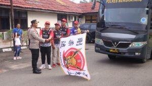 Kapolres Bengkayang Lepas 12 Atlet Karate ke Kejuaraan Sambas