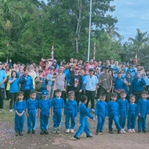 Danramil 02/Sgu Ledo Kodim 1209/Bky Tingkatkan Sinergitas melalui Senam Anak Indonesia Hebat