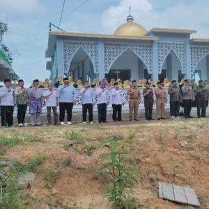 Pj Bupati Sanggau Resmikan Surau Al-Munawar, Apresiasi Kepedulian Warga