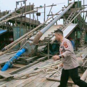 22 Penambang Emas Ilegal di Kapuas Hulu, Terancam 5 Tahun Penjara 4 22 Penambang Emas Ilegal di Kapuas Hulu, Terancam 5 Tahun Penjara