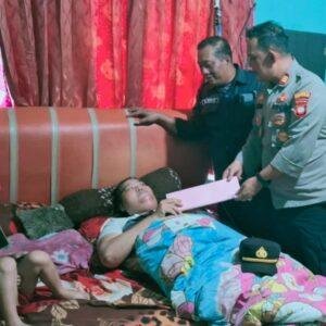 Polresta Pontianak Kunjungi Jurnalis yang Sakit, Perkuat Silaturahmi dengan Insan Pers