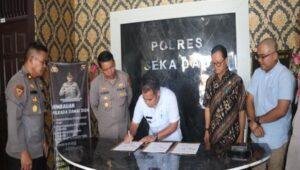 Polres Sekadau dan Koperasi Keling Kumang Kolaborasi, Petani Jagung Tak Lagi Resah Soal Pasar!