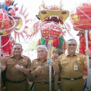 Bupati Ketapang Sambut Panitia Cap Go Meh dan Arak-Arakan Naga Barongsai