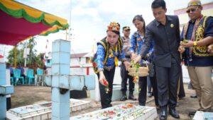 Wabup Sanggau Ziarah ke Makam Pangsuma, Tekankan Pentingnya Persatuan