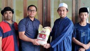 PT GKM Serahkan Bantuan ke Ponpes Baitul Anwaaril Quran Sanggau