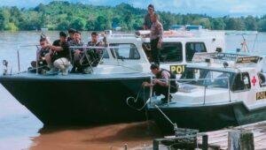 Polres Sanggau dan Tim Gabungan Gelar Patroli Sungai Kapuas, Pastikan Tak Ada Aktivitas PETI