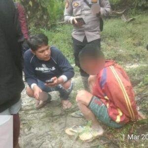 Polisi Tangkap Pencuri Sawit di PT WHS 2 Sambas 4 Polisi Tangkap Pencuri Sawit di PT WHS 2 Sambas