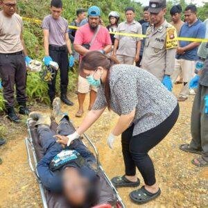 Mayat Pria Ditemukan Tertelungkup di Jalan Setapak Kebun di Sekayam