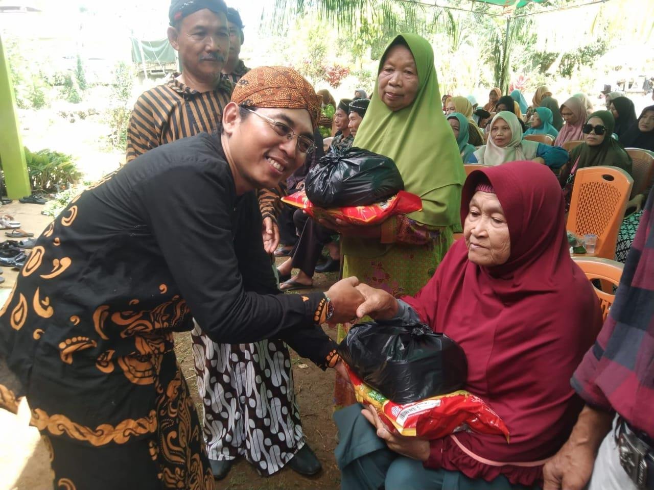 Halal Bihalal dan Ulang Tahun ke-19 MABJ Budi Binangun, Simbol Kerukunan di Bengkayang 1 Halal Bihalal dan Ulang Tahun ke-19 MABJ Budi Binangun, Simbol Kerukunan di Bengkayang