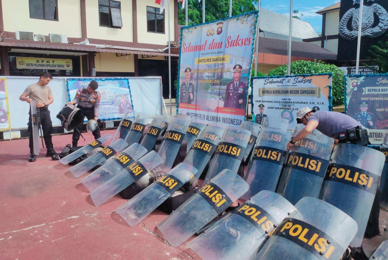 Polres Sanggau Siapkan Dalmas Jelang May Day 2025 1 Polres Sanggau Siapkan Dalmas Jelang May Day 2025