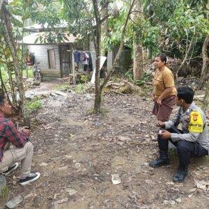 Polsek Sekayam Edokasi Bahaya PETI,  Minta Warga Lapor Kalo Melihat Aktivitas PETI