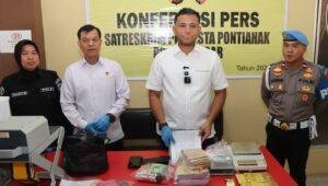 Penggerebekan Narkoba di Pontianak Bongkar Perdagangan Emas Ilegal, 47 Batangan Disita