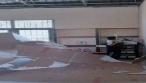 Plafon Kelas SMKN 1 Mempawah Ambruk, Diduga Akibat Konstruksi Asal Jadi