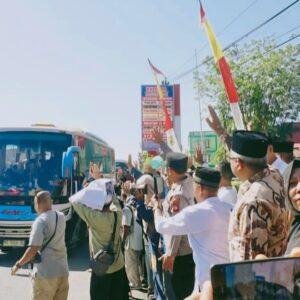 Pemkab Sanggau Lepas 106 Calon Jemaah Haji, Pj Sekda: Jaga Kekompakan dan Sopan Santun