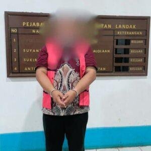 Kepala UPTD Metrologi Legal Landak Jadi Tersangka Korupsi Retribusi Tera 4 Kepala UPTD Metrologi Legal Landak Jadi Tersangka Korupsi Retribusi Tera