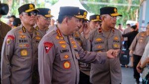Dampingi Presiden, Kapolri Tinjau Kesiapan Panen Raya Jagung di Kalbar