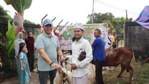 Polresta Pontianak Salurkan Daging Kurban, Lewat Momentum Iduladha