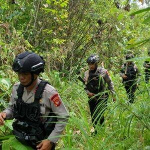 Brimob Perketat Pengawasan Jalur Tikus di Perbatasan Entikong