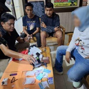 Polsek Tayan Hilir Gagalkan Penyelundupan Dua Ons Sabu dan Inex ke Ketapang