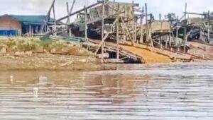Penambangan Emas Ilegal di Sungai Kapuas Desa Nanga Biang Jadi Sorotan
