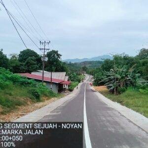 PUPR Sanggau Tak Henti Perbaiki Jalan Poros Sejuah–Noyan