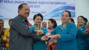 Bupati Sanggau Ajak PKK Fokus Pemberdayaan Keluarga