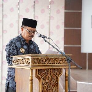 Bupati Sanggau Sampaikan Jawaban Eksekutif atas Pandangan Fraksi DPRD Soal Perubahan APBD 2025