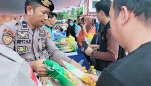 Polres Sanggau Gelar Gerakan Pangan Murah Bersama Bulog