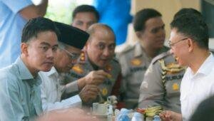 Gibran Rakabuming Ngopi di Warung Legendaris Pontianak, Jadi Sorotan Pengunjung