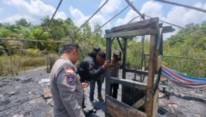 Polsek Sekayam Tutup Paksa Lokasi Tambang Ilegal di Dusun Miruk