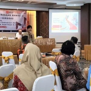 Bawaslu Sanggau Gelar Diskusi Penguatan Demokrasi, Hadirkan Legislator dan Akademisi