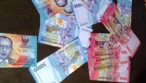 Dititipi Uang Asli, Kembalinya Uang Mainan: Aksi Sopir di Meliau Dibongkar