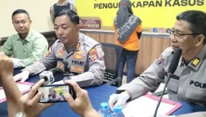 Modus Estafet Kurir: Perempuan Bawa 18,5 Kg Sabu dari Perbatasan Ditangkap Polres Sanggau