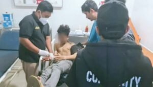 Remaja Diduga Aniaya Teman di Pontianak, Pelaku Pakai Celurit 6 Remaja Diduga Aniaya Teman di Pontianak, Pelaku Pakai Celurit