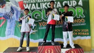 Riyadh Arkaan Ziqri Rebut Emas di Kejuaraan Walikota Cup IV Taekwondo Se-Kalbar