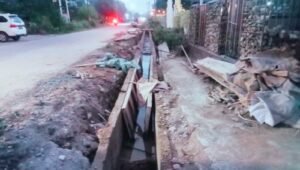 Proyek Siluman, Drainase Tebas Kuala Dikerjakan Tanpa Plang Informasi