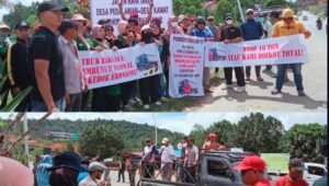 Emak-Emak Turun Jalan, Warga Tayan Hilir Desak Hentikan Truk CPO Bertonase Besar