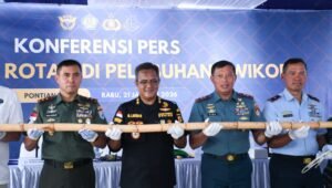 Bea Cukai dan TNI AL Ungkap Penyelundupan Rotan Ilegal di Pontianak