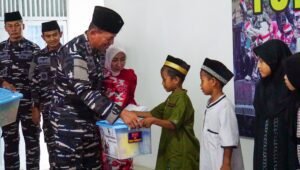 Santunan Anak Yatim Warnai Buka Puasa Bersama Dankodaeral XII
