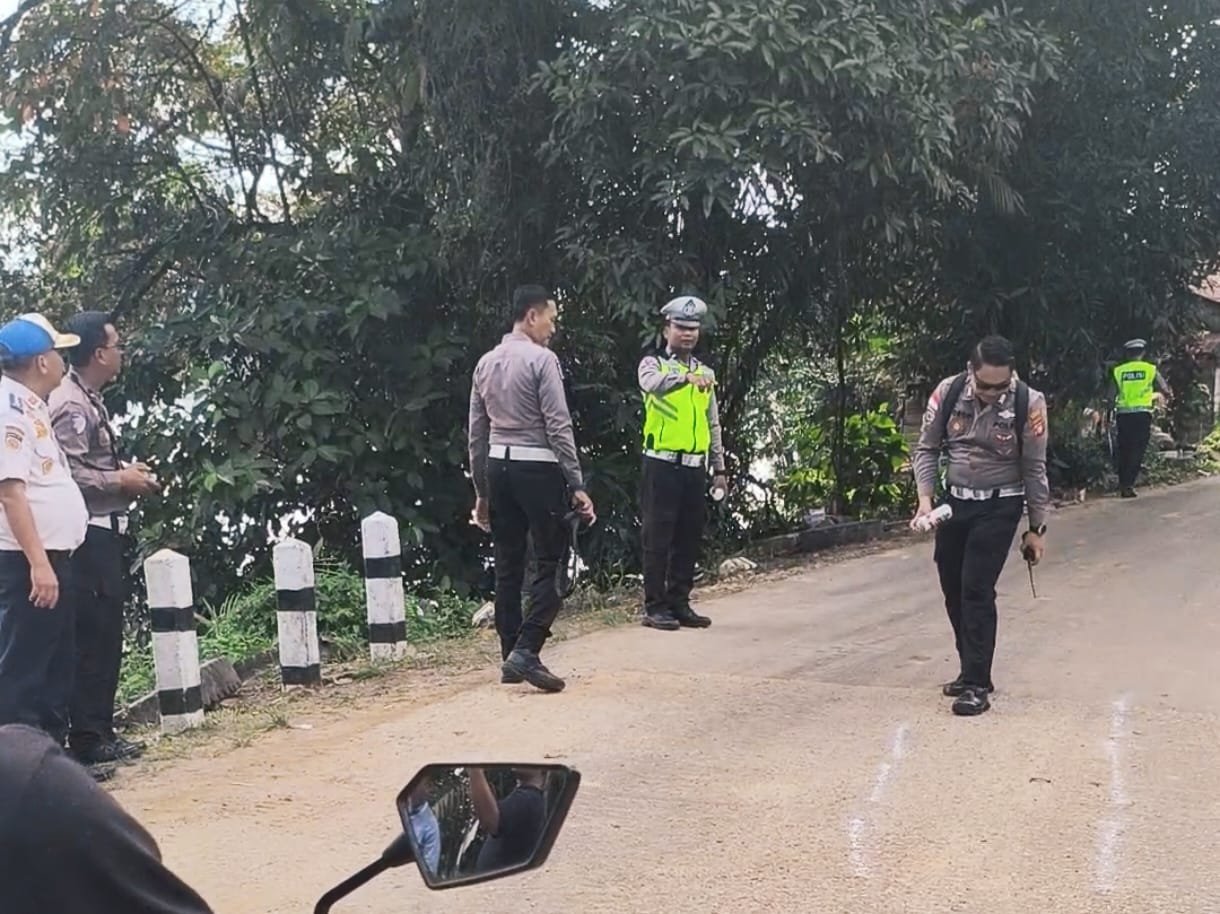 Update Terkini! Polisi Analisa Penyebab Bus DAMRI Kecelakaan 1 Update Terkini! Polisi Analisa Penyebab Bus DAMRI Kecelakaan