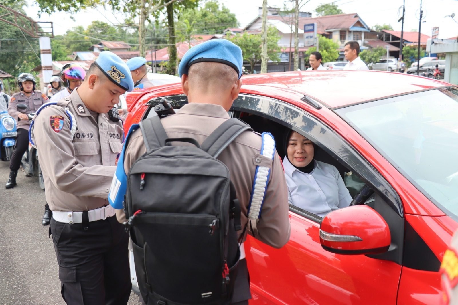 Propam Polda Kalbar Sidak Pintu Masuk Polres Melawi, Semua Kendaraan Diperiksa