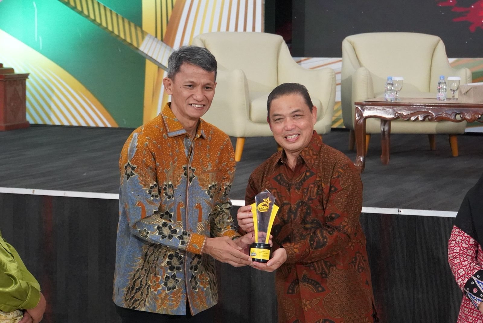 Kajati Kalbar Jadi Bapak Asuh PKBM, Fokus Selamatkan Masa Depan Anak