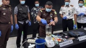 27 Kasus Tuntas, Sabu 1 Kg Lebih Resmi Dimusnahkan Kejari Landak