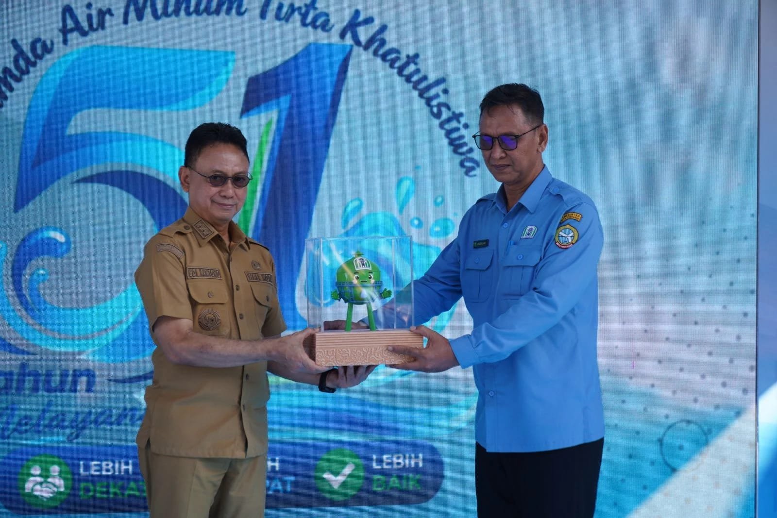 Wali Kota Pontianak Minta PDAM Lebih Profesional di Usia 51 Tahun 1 Wali Kota Pontianak Minta PDAM Lebih Profesional di Usia 51 Tahun