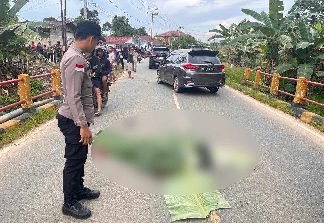 Diduga Gagal Mendahului, Dua Remaja Tewas dalam Kecelakaan di Sekayam